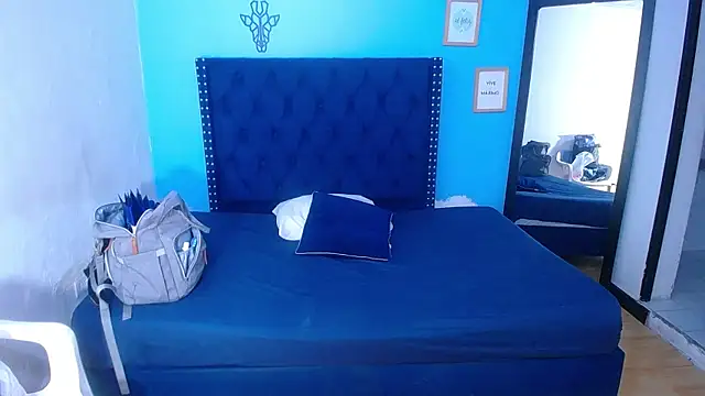 kinky redhead18 online show from December 2025 02:14:02 PM