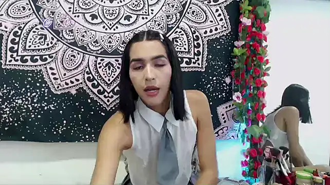 liissa 0 online show from July 2026 09:03:01 PM