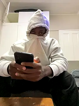 Mischevous T69 online show from September 2025 08:14:01 PM