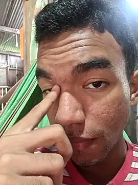 Reynold2608 online show from November 2025 06:07:02 PM