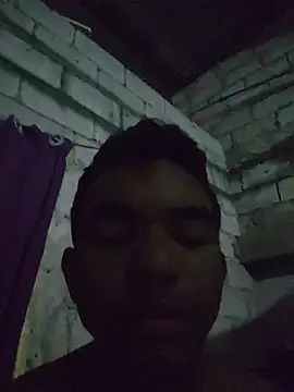 Reynold2608 online show from June 2026 03:19:02 AM