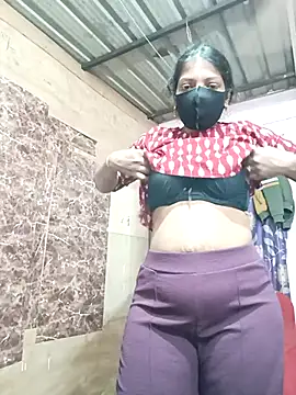 queensenorita online show from April 2026 06:21:01 AM