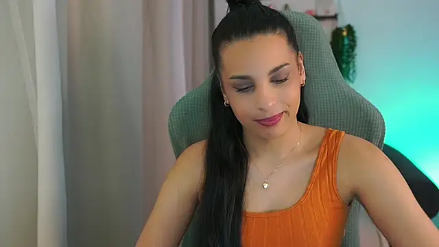 Snapshot of mila__denver chatting on February 2025 11:10:01 AM mila denver online show from February 2025 11:10:01 AM