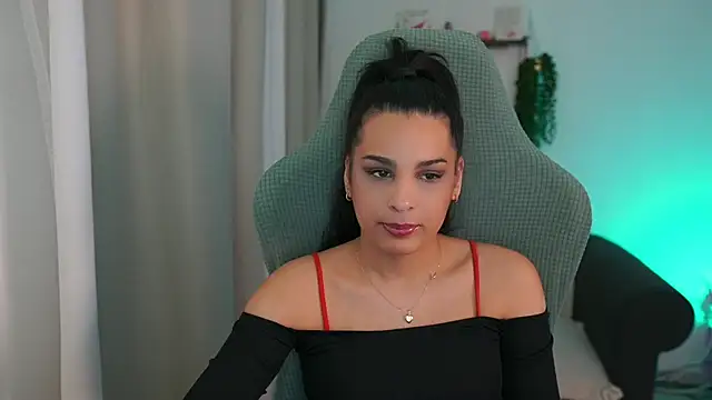 Snapshot of mila__denver chatting on March 2025 11:38:01 AM mila denver online show from March 2025 11:38:01 AM