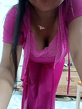 Snapshot of Priya_2222 chatting on April 2026 06:50:01 PM Priya 2222 online show from April 2026 06:50:01 PM