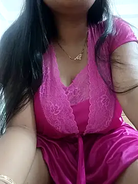 Snapshot of Priya_2222 chatting on April 2026 07:03:02 PM Priya 2222 online show from April 2026 07:03:02 PM