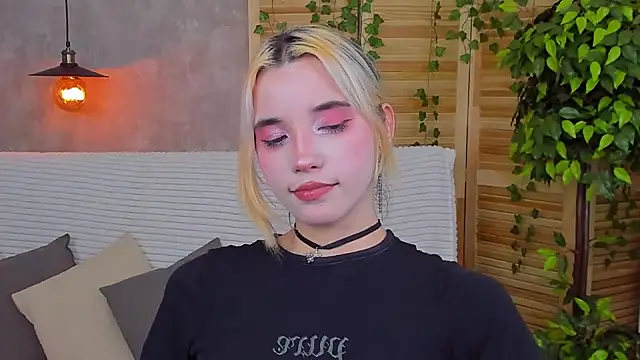 Snapshot of as1an_girlfriend chatting on January 2025 10:45:01 AM as1an girlfriend online show from January 2025 10:45:01 AM