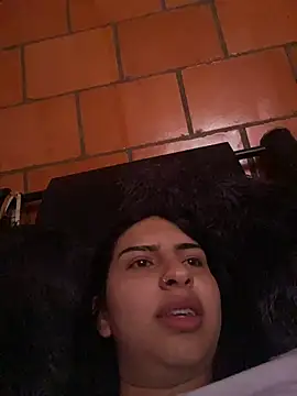 Hilary pinkk online show from December 2025 10:05:02 PM