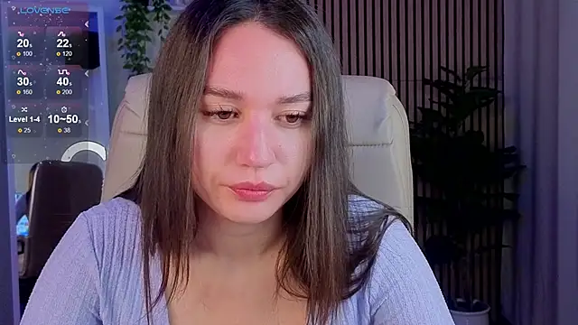 Snapshot of margeriTirell chatting on October 2025 02:23:02 AM margeriTirell online show from October 2025 02:23:02 AM