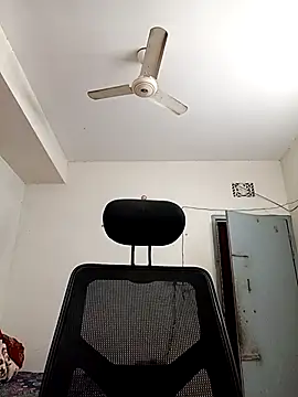 Tisha-01 online show from November 2025 01:27:02 AM