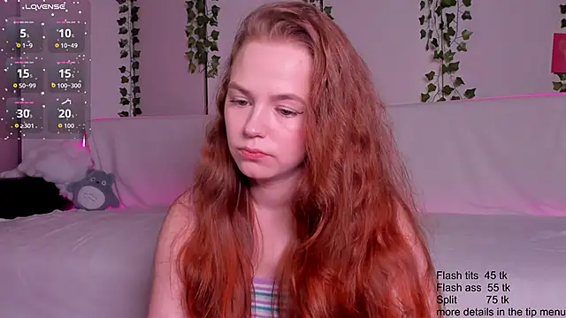 Snapshot of Fox_Lisa chatting on June 2026 04:45:02 PM Fox Lisa online show from June 2026 04:45:02 PM