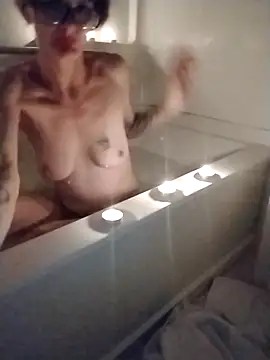 ivylee31 online show from January 2025 11:14:02 PM