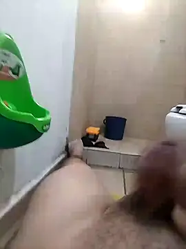 Snapshot of DanMxx17 chatting on March 2025 12:00:02 AM DanMxx17 online show from March 2025 12:00:02 AM