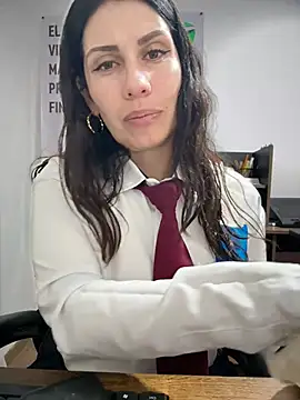 Alysson-- online show from April 2026 02:07:02 PM