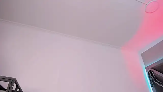 AmberiniHoffman online show from December 2025 11:28:02 AM