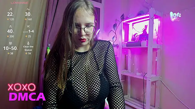 Snapshot of Your_Penny_ chatting on December 2024 09:04:02 PM Your Penny online show from December 2024 09:04:02 PM