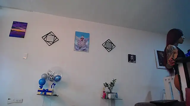 vixenxqueens online show from September 2025 08:31:01 PM