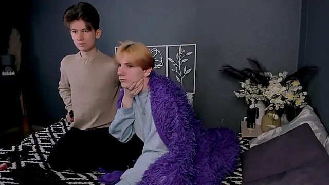 Snapshot of AndrewwCarter2 chatting on February 2026 08:24:02 PM AndrewwCarter2 online show from February 2026 08:24:02 PM