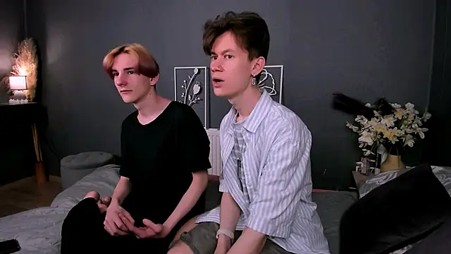 Snapshot of AndrewwCarter2 chatting on February 2026 07:26:01 PM AndrewwCarter2 online show from February 2026 07:26:01 PM