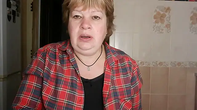 Snapshot of Ettie_Tonia chatting on January 2026 05:13:02 AM Ettie Tonia online show from January 2026 05:13:02 AM