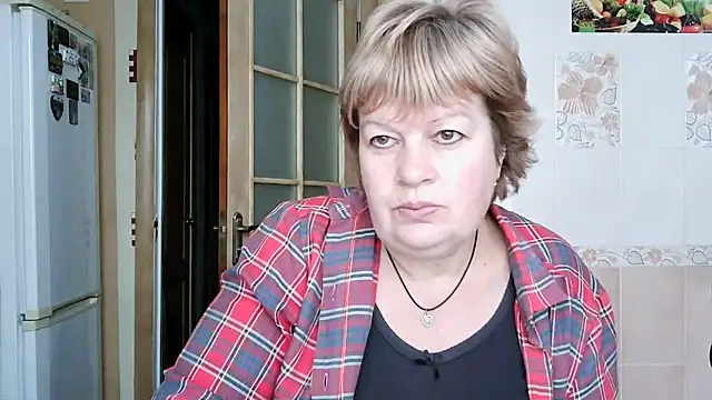 Snapshot of Ettie_Tonia chatting on January 2026 06:40:02 AM Ettie Tonia online show from January 2026 06:40:02 AM