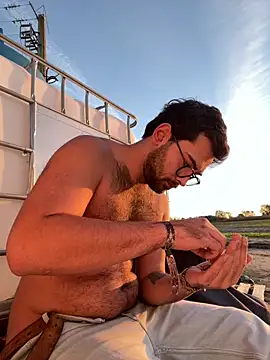 Manelho online show from December 2025 04:56:01 PM