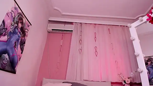 Tender Amber online show from March 2025 10:36:02 AM