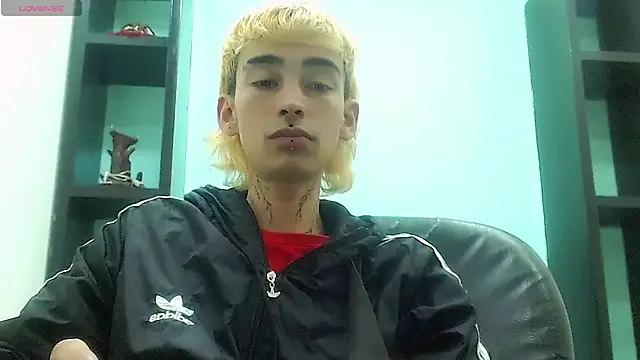 ttimy x boy online show from April 2026 08:15:02 PM