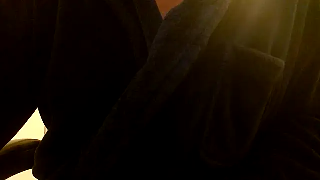 GirthBullger4You online show from October 2025 04:55:01 AM