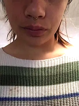 Miss oliviaa online show from November 2025 01:00:02 PM