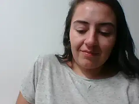  karlie kloss  online show from December 2024 12:08:02 AM