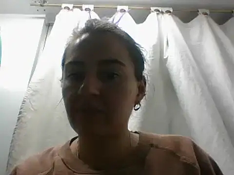  karlie kloss  online show from December 2024 01:04:02 AM