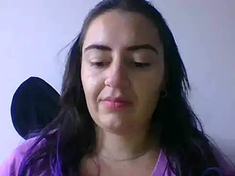  karlie kloss  online show from January 2025 07:34:02 PM