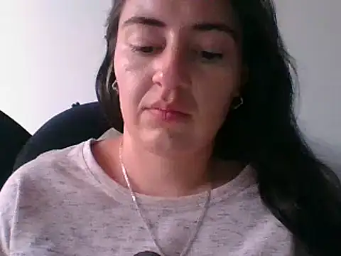  karlie kloss  online show from January 2025 10:24:01 PM