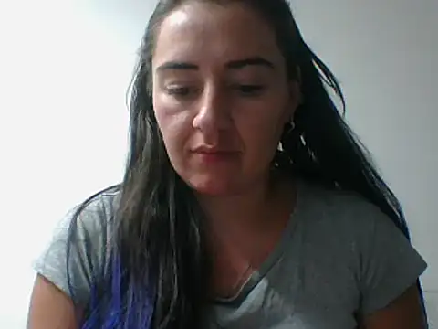  karlie kloss  online show from January 2025 01:54:01 AM