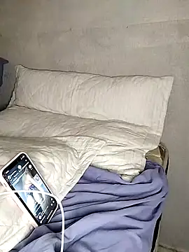 fofinhaa12 online show from February 2025 01:46:01 PM