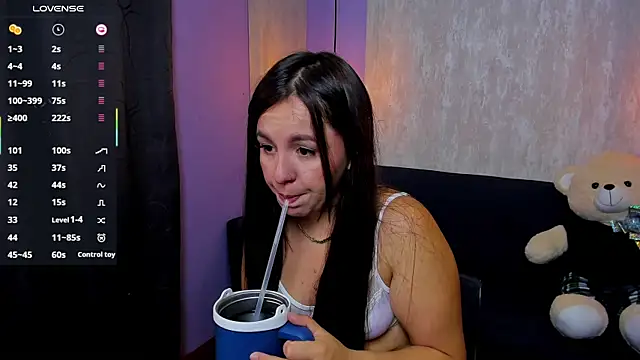 carlota petite online show from November 2025 04:52:01 PM