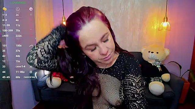 carlota petite online show from December 2025 01:31:01 PM