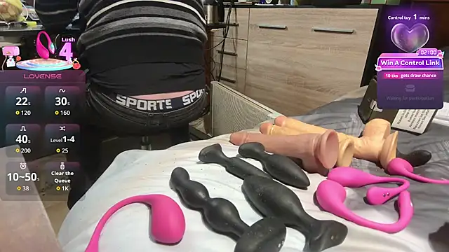 misteryman1956 online show from February 2026 07:34:01 AM