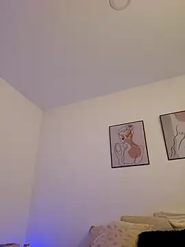 VictoriaEvaans  online show from September 2025 10:09:02 PM