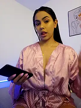 VictoriaEvaans  online show from October 2025 10:40:02 PM