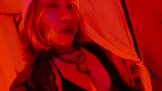 delilah fix online show from December 2025 09:22:02 PM