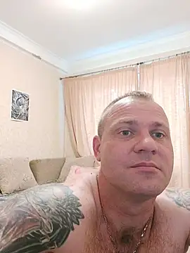 Snapshot of Crek666 chatting on July 2026 01:17:01 PM Crek666 online show from July 2026 01:17:01 PM