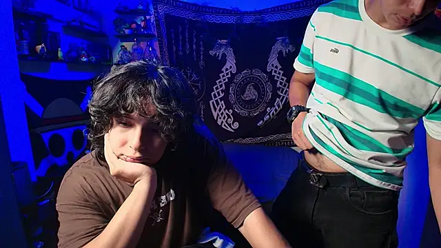 Snapshot of kairozz chatting on November 2025 07:35:02 PM kairozz online show from November 2025 07:35:02 PM