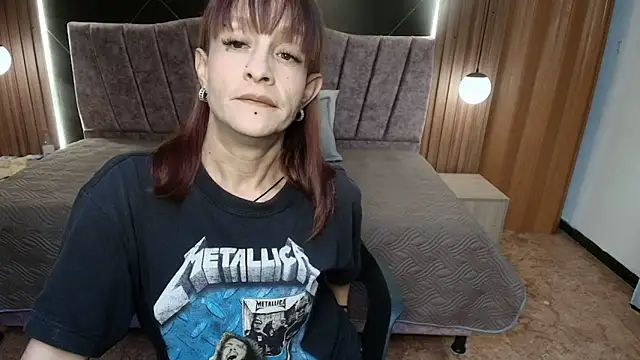 Snapshot of NatashaMason_ chatting on May 2026 12:32:02 PM NatashaMason online show from May 2026 12:32:02 PM
