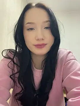 LeilaLow online show from February 2025 02:14:02 PM