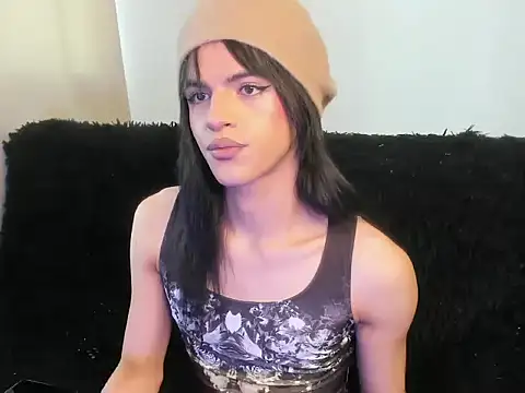 kerly monroe online show from November 2025 07:35:01 PM