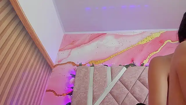 Snapshot of Bella__sweet chatting on February 2026 10:44:02 AM Bella sweet online show from February 2026 10:44:02 AM