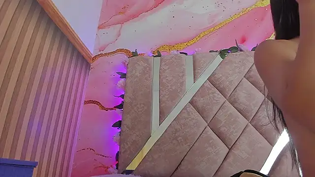 Snapshot of Bella__sweet chatting on February 2026 10:56:01 AM Bella sweet online show from February 2026 10:56:01 AM