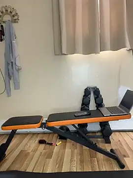 Snapshot of Luluof chatting on February 2025 01:59:01 PM Luluof online show from February 2025 01:59:01 PM